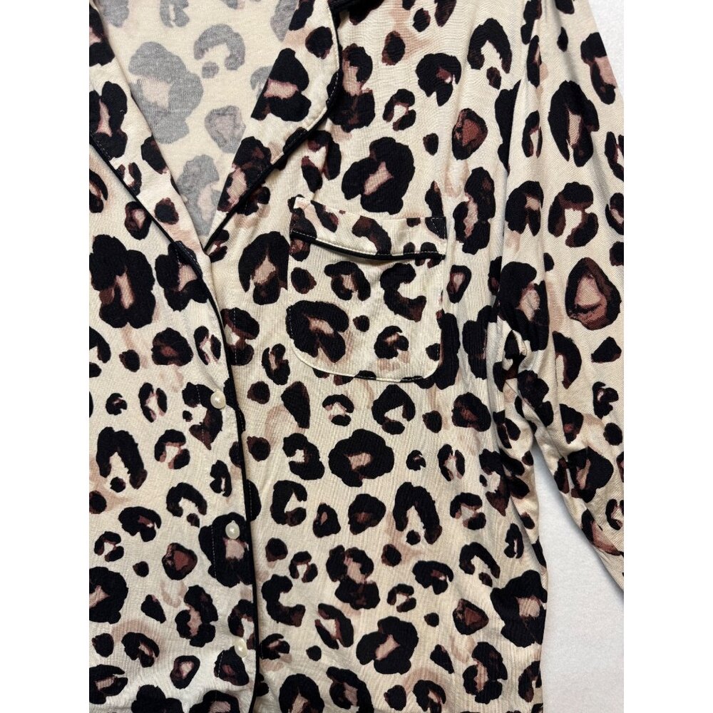 Leopard Print Stars Above Womens Button-Up Pajama Top XXL Soft Beige & Brown - Picture 2 of 11